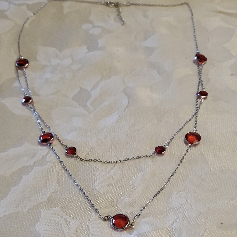 Elegant Silver and Red Gemstone Necklace